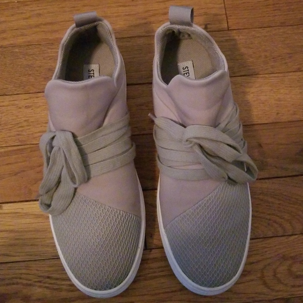 Steve Madden Grey Sneakers